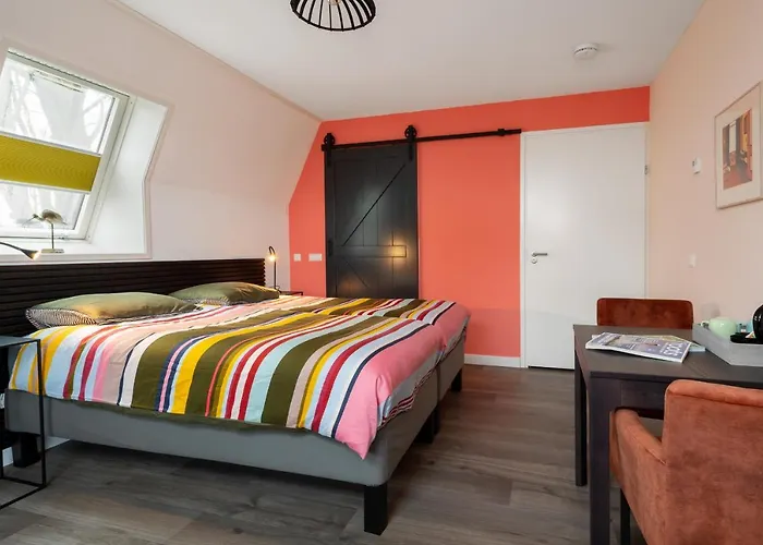 Oda ve Kahvaltı Lowlander 3*